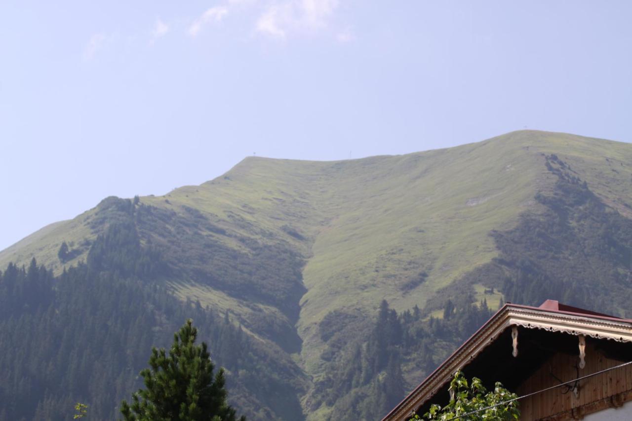 Ausfernerhof Apartment Berwang Bagian luar foto