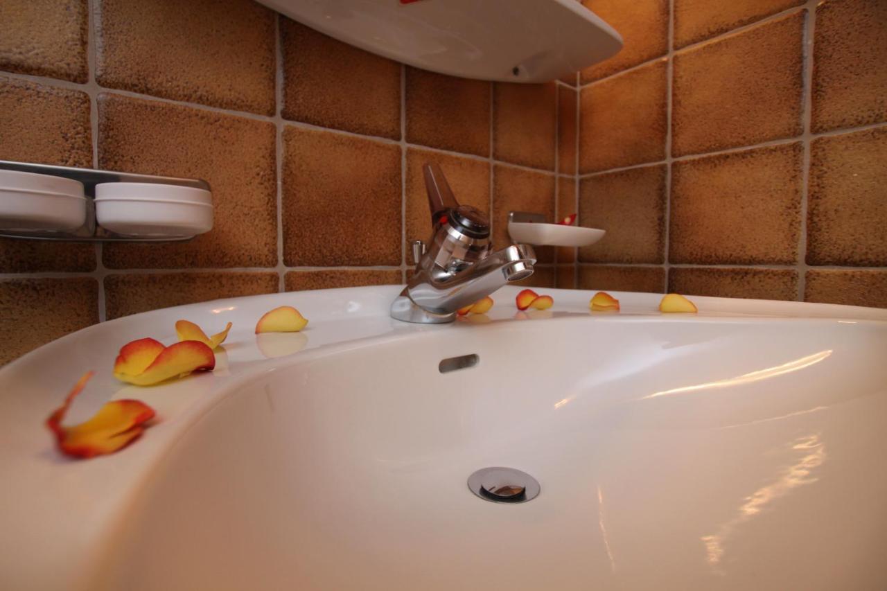 Ausfernerhof Apartment Berwang Bagian luar foto