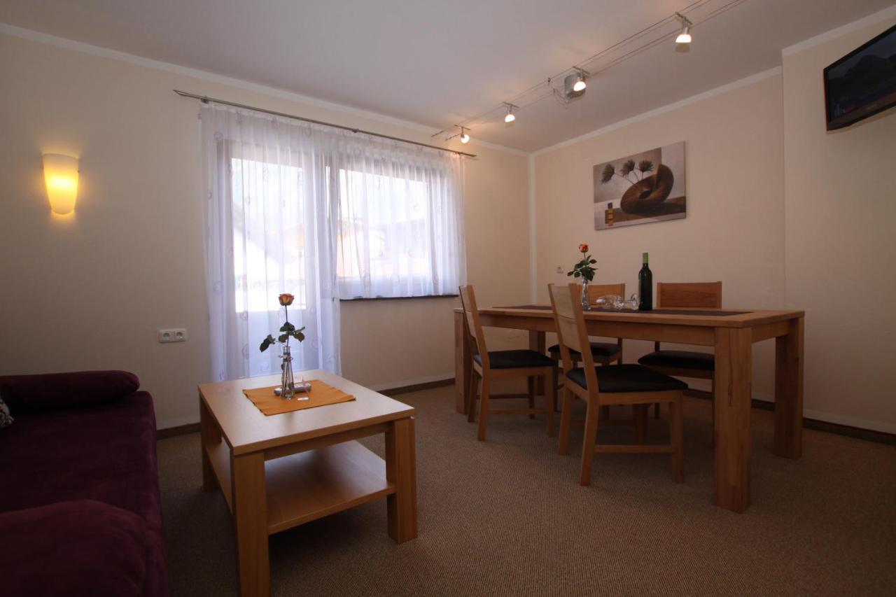 Ausfernerhof Apartment Berwang Bagian luar foto